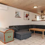 Holiday Home Høve Feriehus *