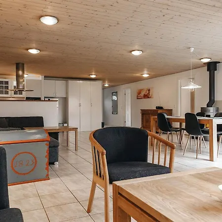 4 Star In * Asnæs